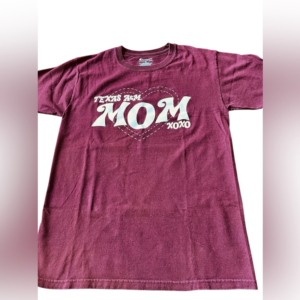 Texas A&M Mom T-shirt, small Maroon